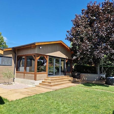 Chalet Moderne Au Bord D'Un Lac Saint-Sauveur-lès-Bray エクステリア 写真